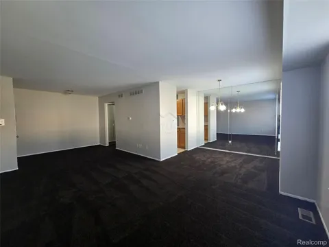 30276 Southfield Road #215