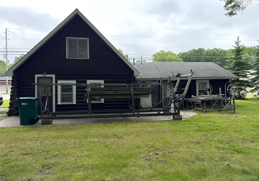 3786 W Houghton Lake Drive Denton Township, MI 48269