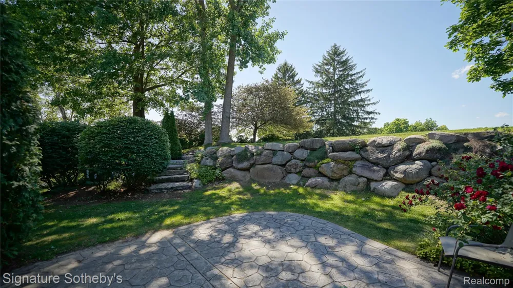 6608 ENCLAVE DRIVE Independence Charter Township, MI 48348
