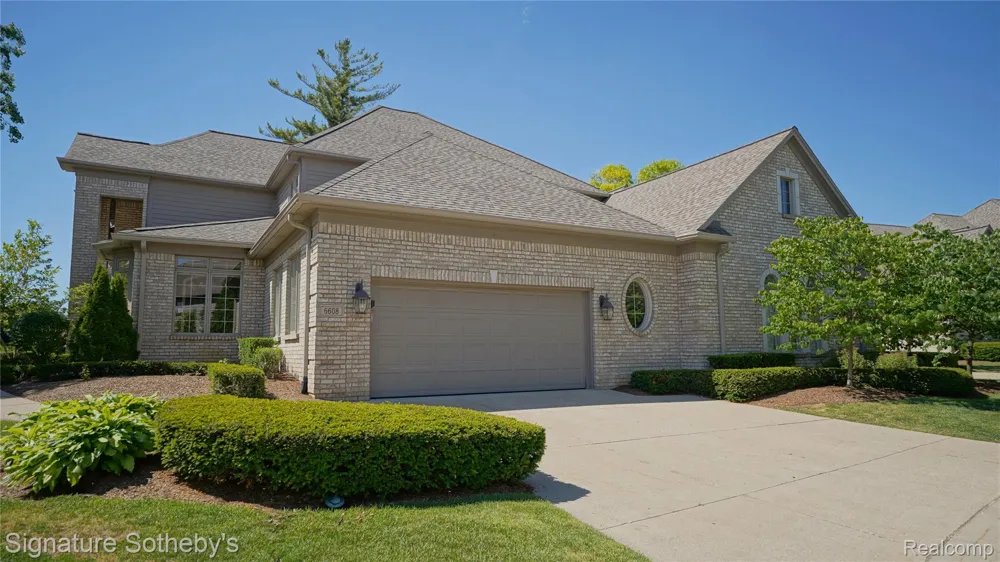6608 ENCLAVE DRIVE Independence Charter Township, MI 48348