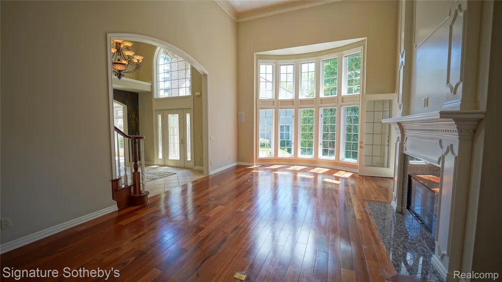 6608 ENCLAVE DRIVE Independence Charter Township, MI 48348
