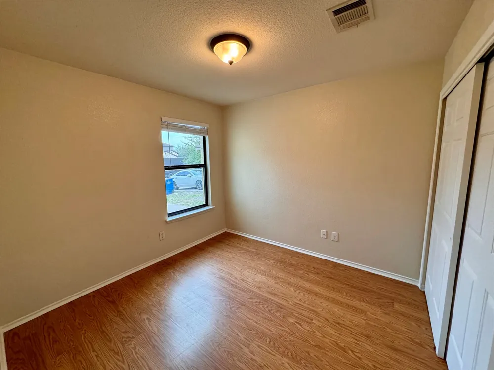 Address Not Shown Del Valle, TX 78617