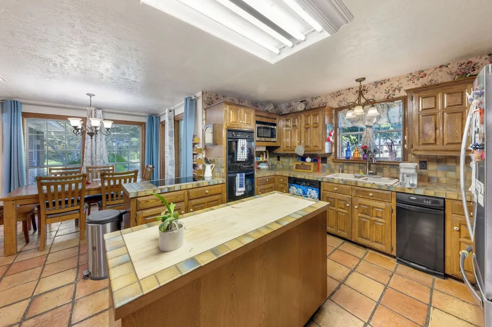 612 W Coke Road Winnsboro, TX 75494