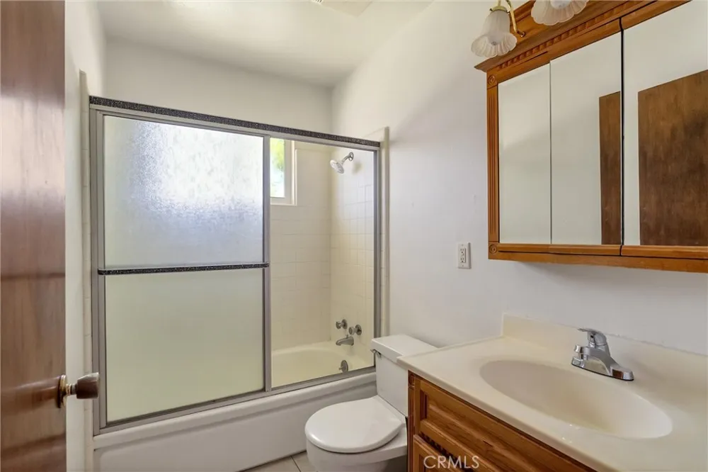 1670 Alma Oroville, CA 95965