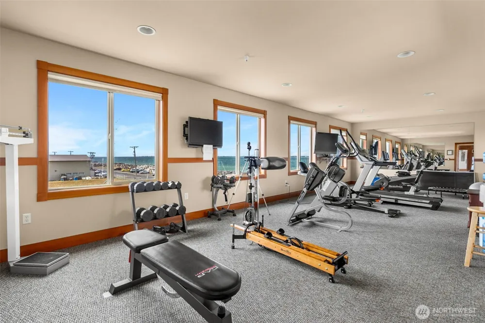 743 Neddie Rose Drive #204 Westport, WA 98595