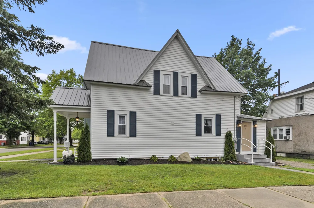 225 E River Street Cadillac City, MI 49601