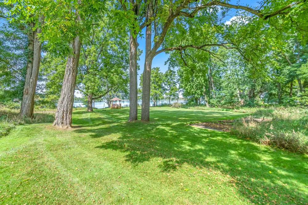 686 Leonard Drive Coldwater City, MI 49036
