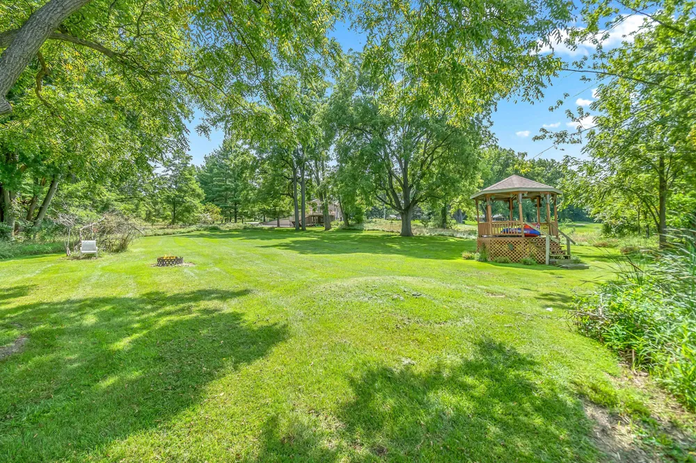 686 Leonard Drive Coldwater City, MI 49036