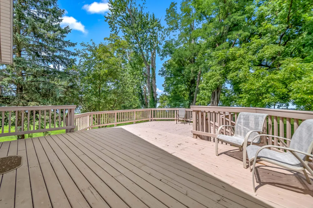 686 Leonard Drive Coldwater City, MI 49036