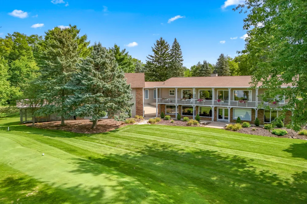 686 Leonard Drive Coldwater City, MI 49036