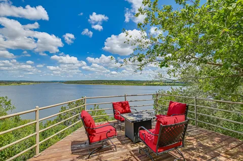 102 Center Cove I