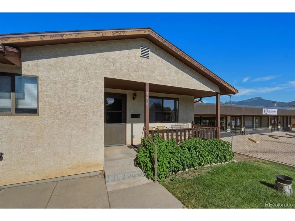 926 Arizona Avenue Trinidad, CO 81082