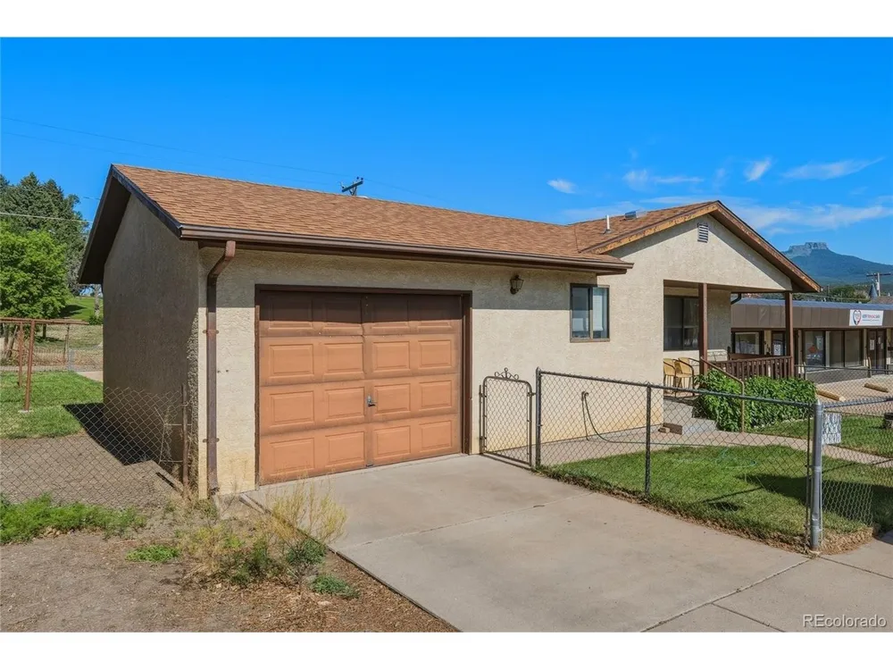 926 Arizona Avenue Trinidad, CO 81082