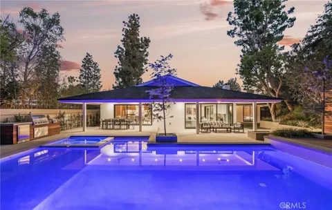 16105 Clear Oak Drive