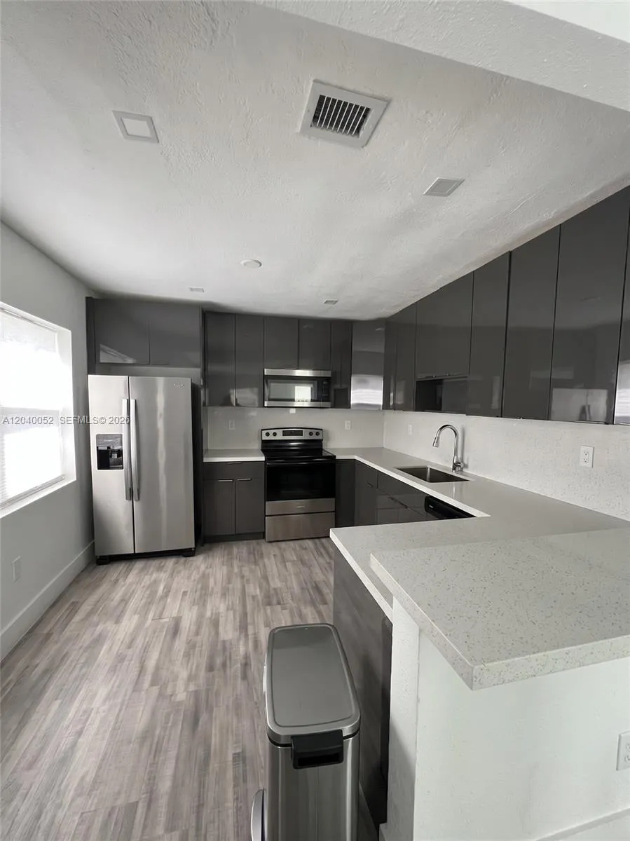 2847 Polk St #0 Hollywood, FL 33020