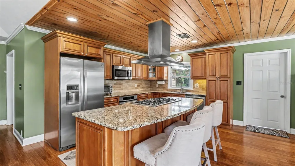 Address Not Shown Polk City, FL 33868