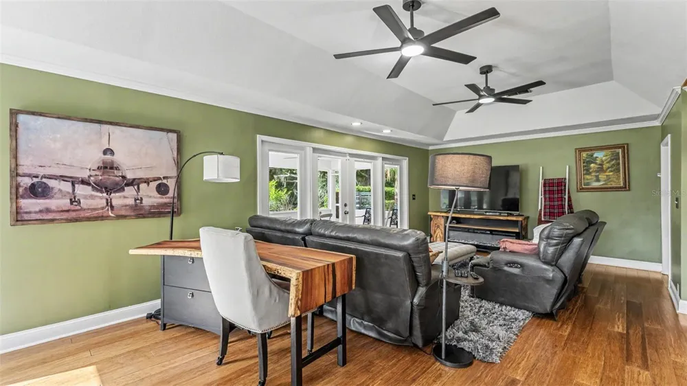 Address Not Shown Polk City, FL 33868