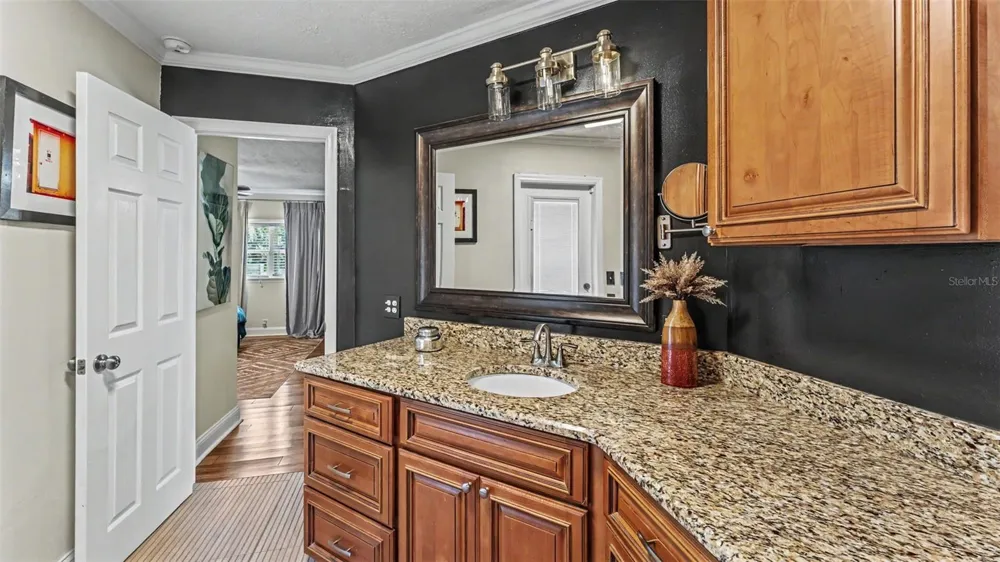 Address Not Shown Polk City, FL 33868