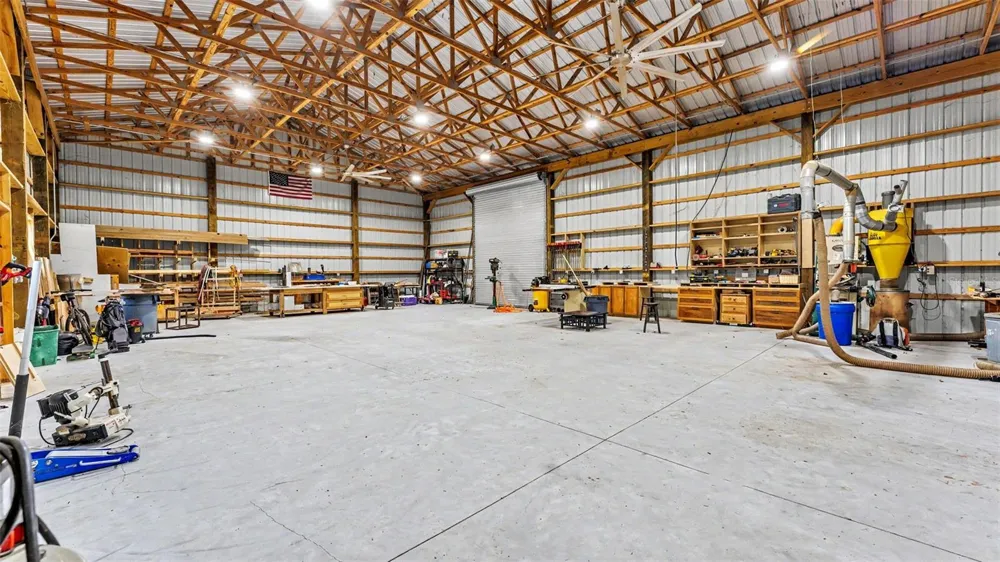 Address Not Shown Polk City, FL 33868
