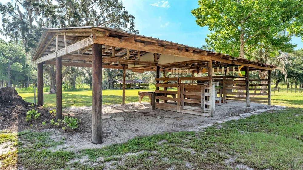 Address Not Shown Polk City, FL 33868