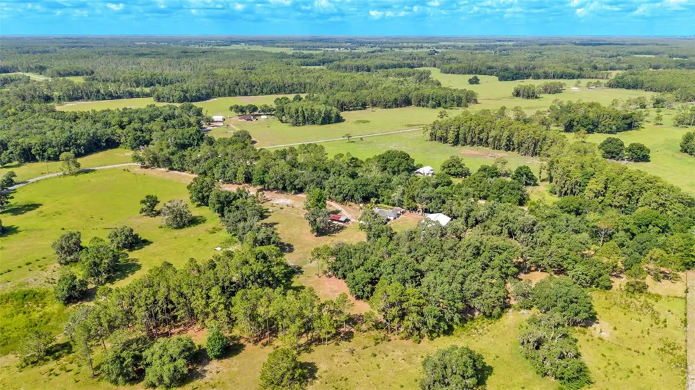 Address Not Shown Polk City, FL 33868
