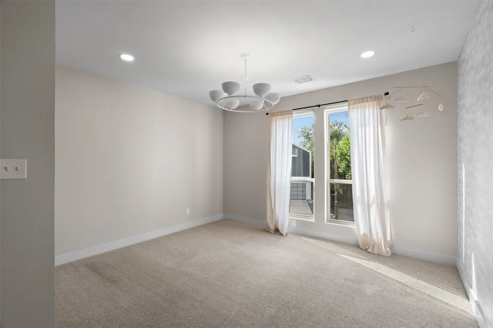 4625 Weldon Street Dallas, TX 75204