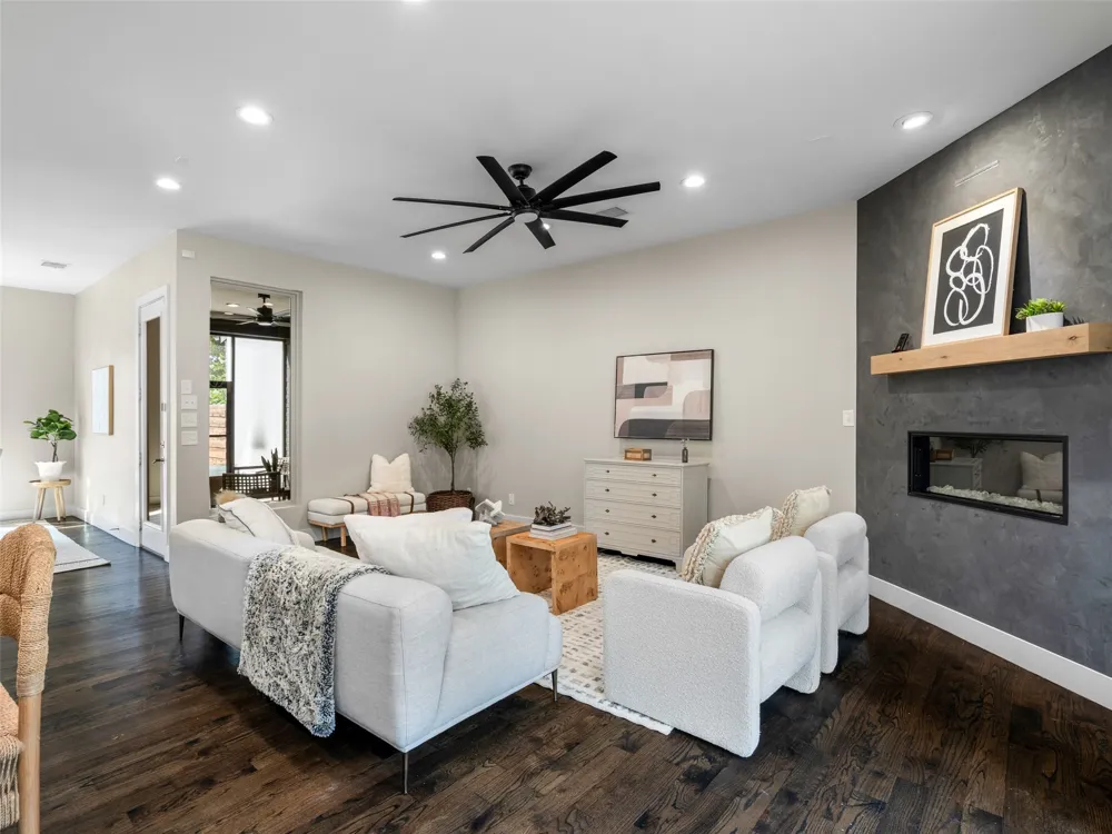 4625 Weldon Street Dallas, TX 75204