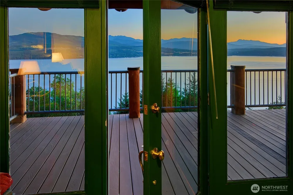 53 Combs Place Port Townsend, WA 98368