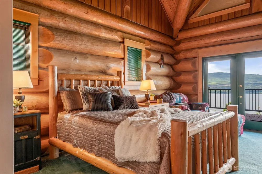 53 Combs Place Port Townsend, WA 98368