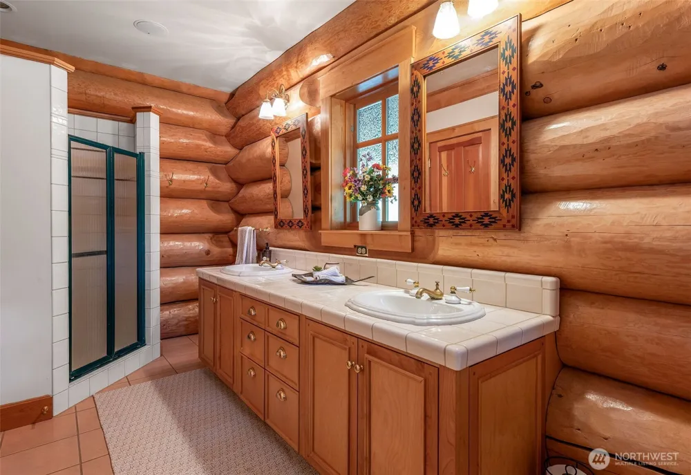 53 Combs Place Port Townsend, WA 98368