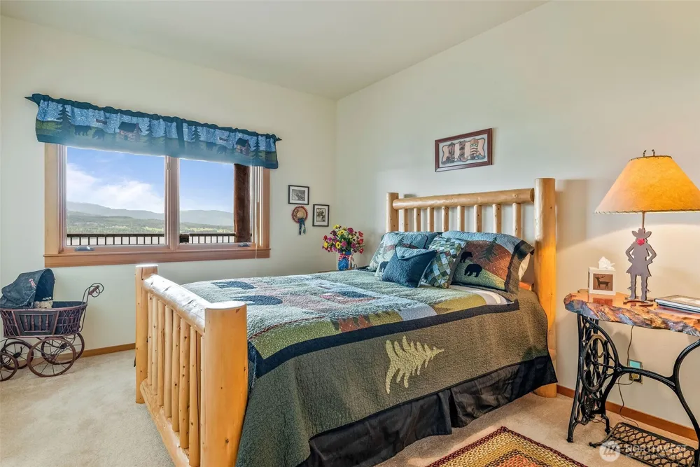 53 Combs Place Port Townsend, WA 98368