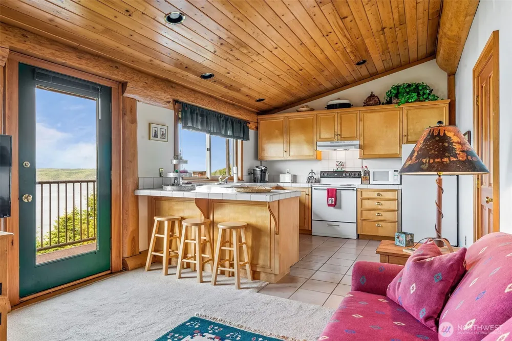 53 Combs Place Port Townsend, WA 98368