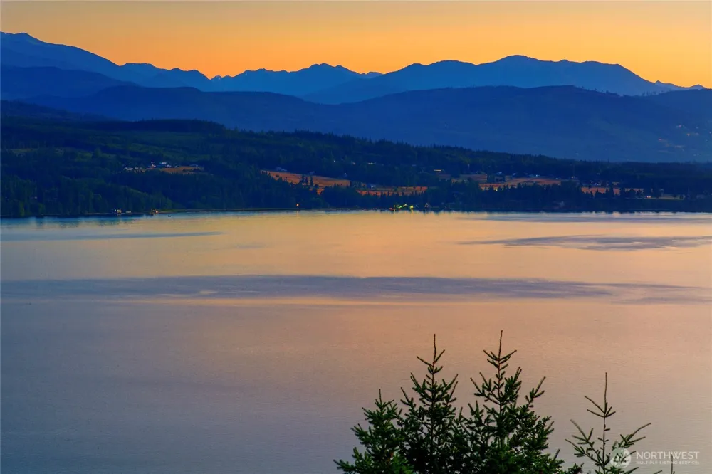 53 Combs Place Port Townsend, WA 98368
