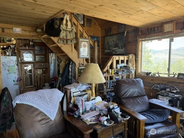 132 W Cayuse Mtn Road Tonasket, WA 98855