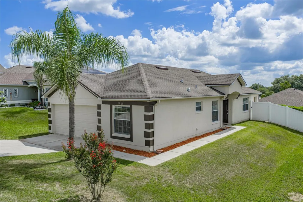 7552 JENO STREET Zephyrhills, FL 33540