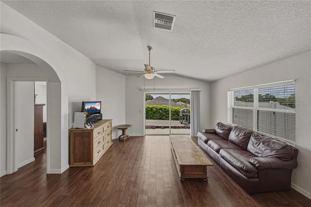7552 JENO STREET Zephyrhills, FL 33540