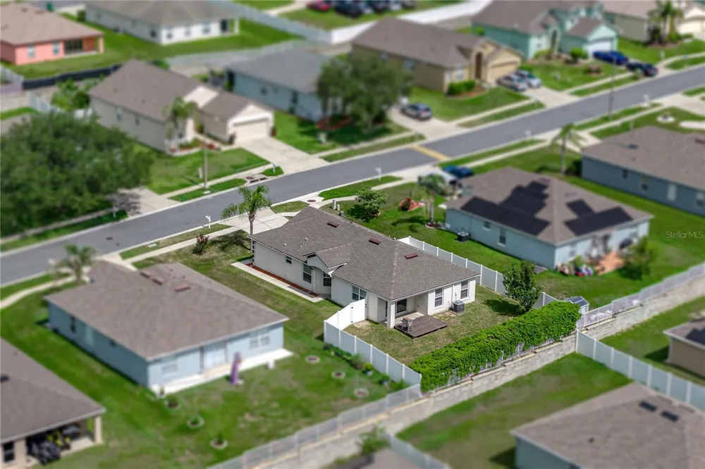 7552 JENO STREET Zephyrhills, FL 33540
