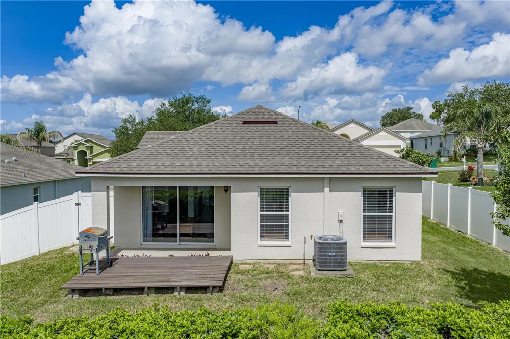 7552 JENO STREET Zephyrhills, FL 33540