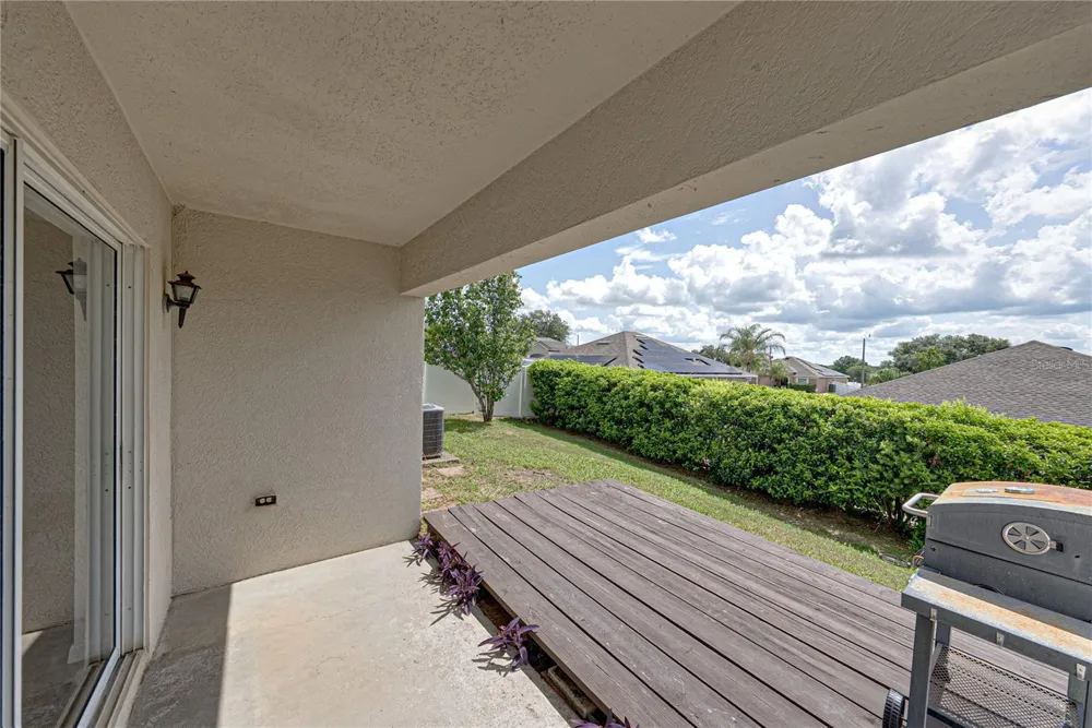 7552 JENO STREET Zephyrhills, FL 33540