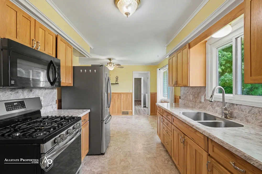 6499 Bristol Road Swartz Creek City, MI 48473