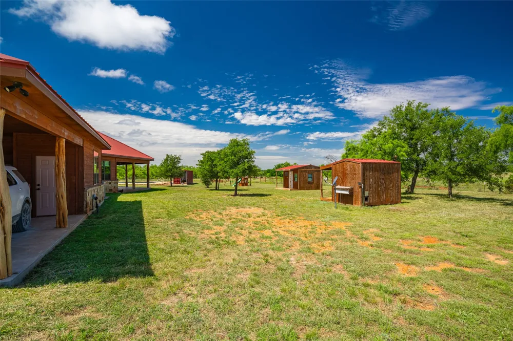 790 CR 490 Novice, TX 79538