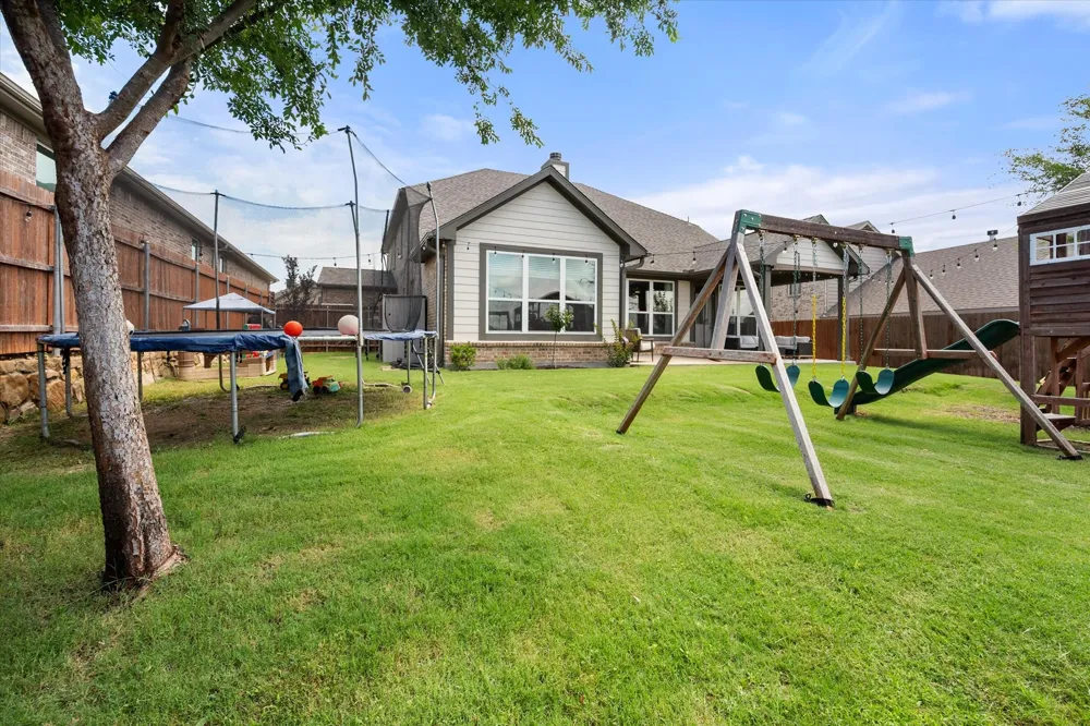 1536 Sidewinder Trail Weatherford, TX 76087