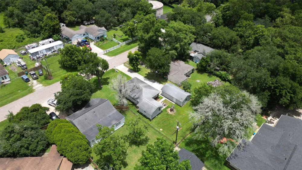 2109 Magnolia Drive La Marque, TX 77568