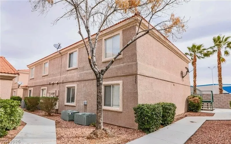 2201 James Bilbray Drive Las Vegas, NV 89108