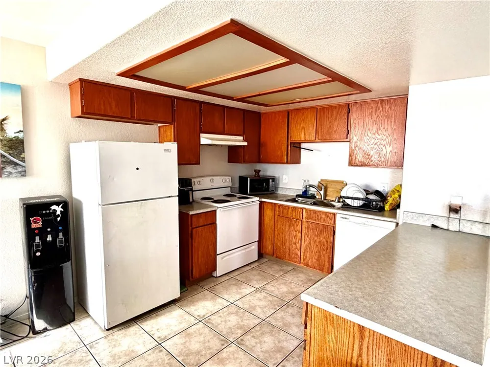 2201 James Bilbray Drive Las Vegas, NV 89108
