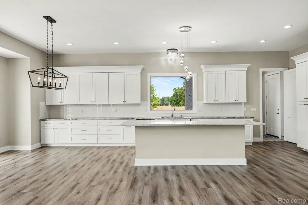 68651 Lake Angela Pointe Richmond City, MI 48062