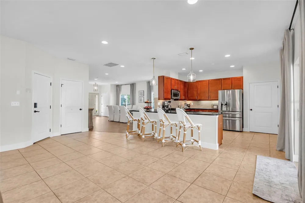 6835 STONEHEATH LANE Port Orange, FL 32128