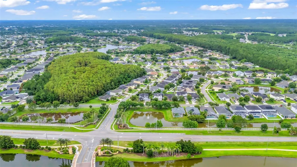 6835 STONEHEATH LANE Port Orange, FL 32128