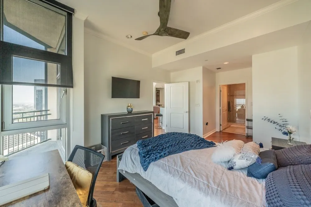 500 Throckmorton Street #2505 Fort Worth, TX 76102
