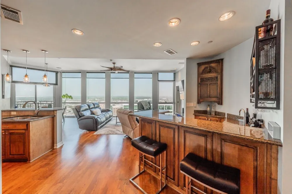 500 Throckmorton Street #2505 Fort Worth, TX 76102
